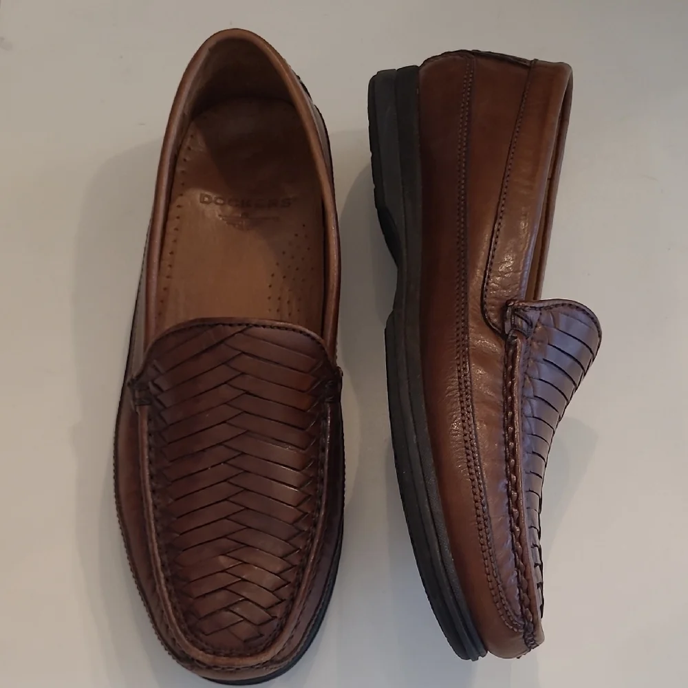 Dockers Basket Woven Leather Slip-On Classic Slide in Embossed Penny Loafer